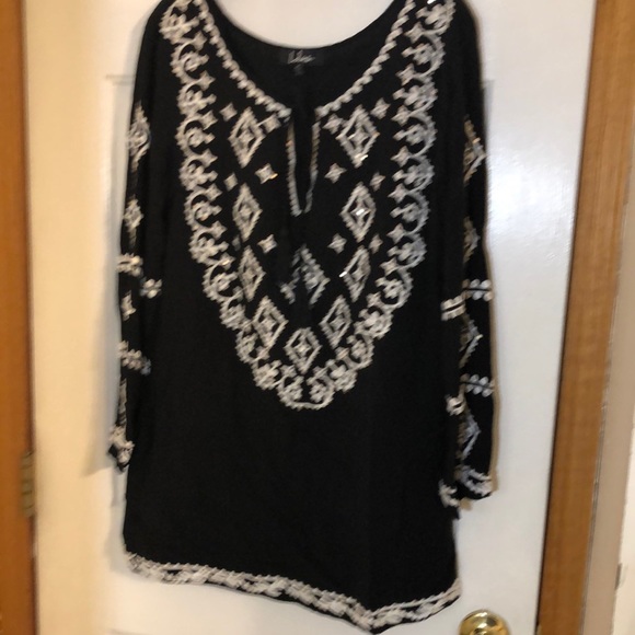 Top Tunic - Picture 1 of 5
